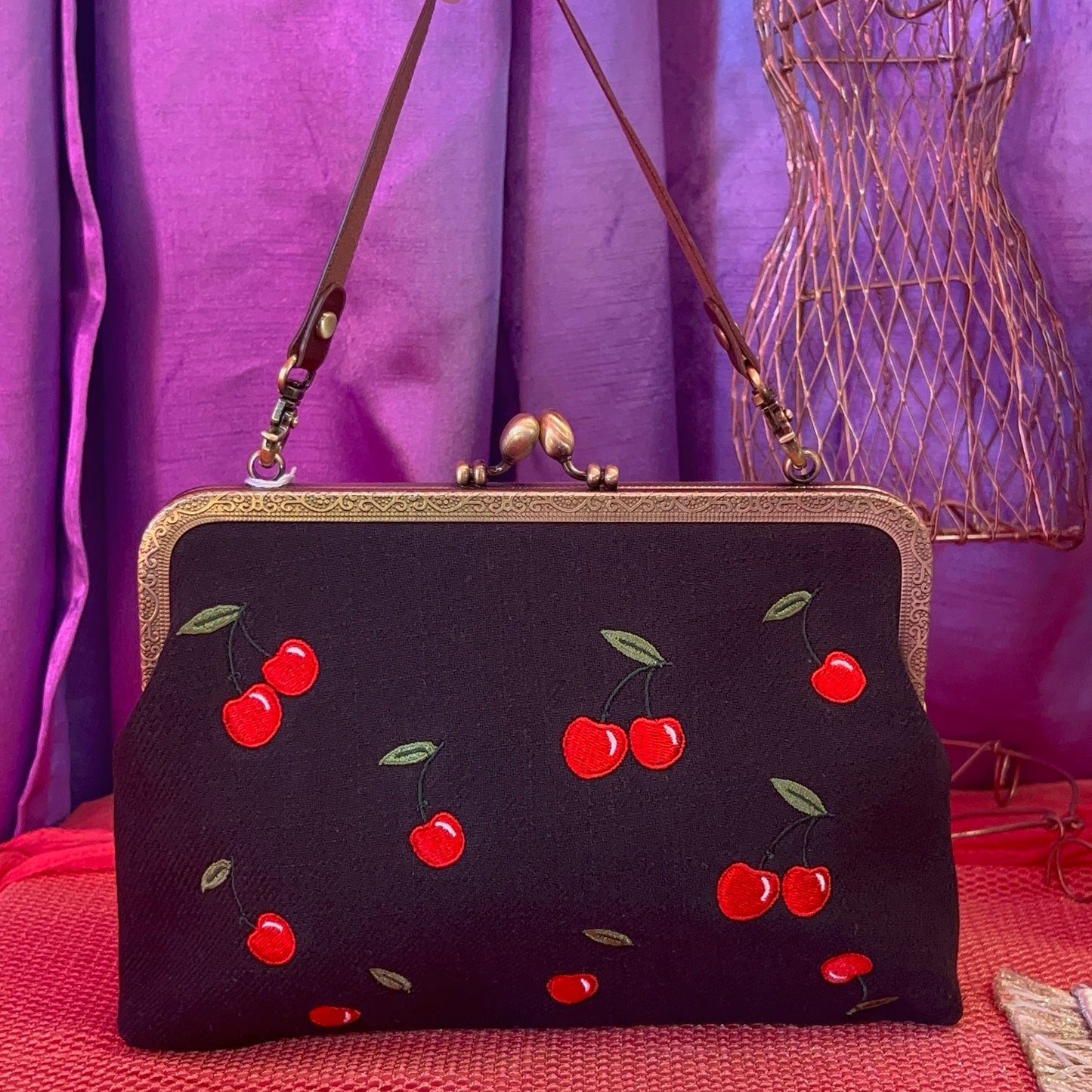 Cherry Kiss Lock Bag