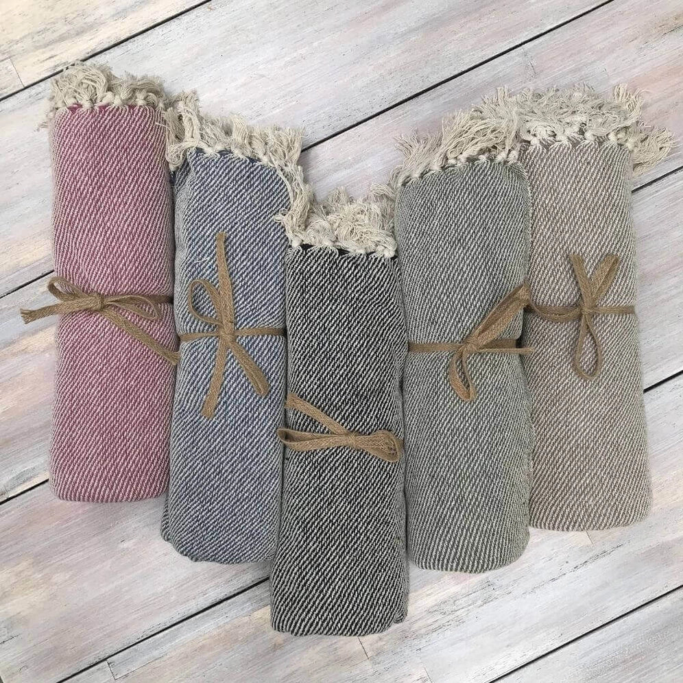 Majkay Plaid Throw Blanket