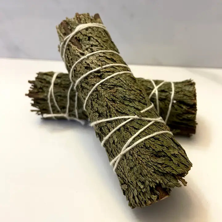 Sustainably Sourced Cedar Bundle