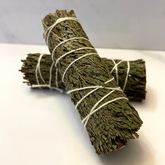 Sustainably Sourced Cedar Bundle